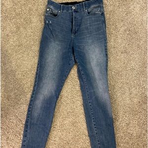 Women’s INC International Concepts Sculpting Fit Skinny Jeans Size 14.